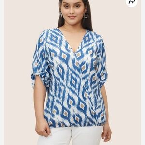 BloomChic Plus Size 2XL Geometric Surplice Neck Tab Sleeve Blouse